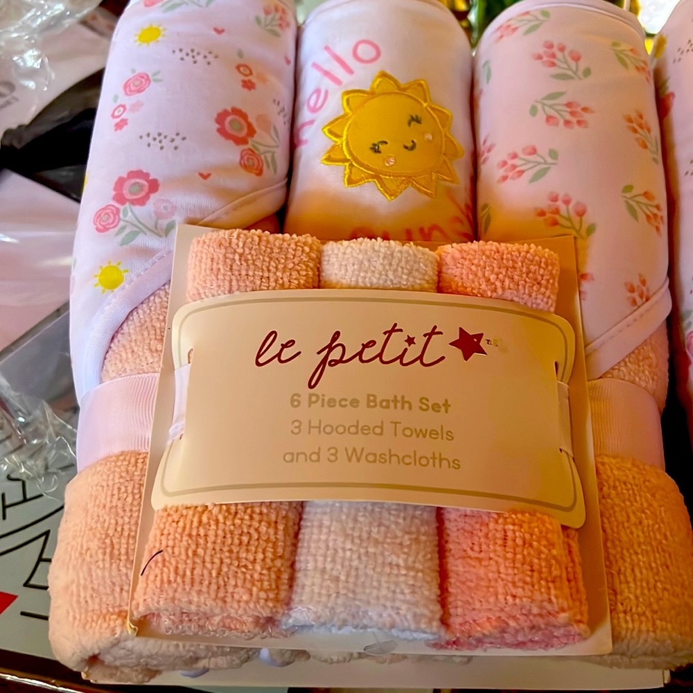 Baby 6 Pc Bath Towel Set.
